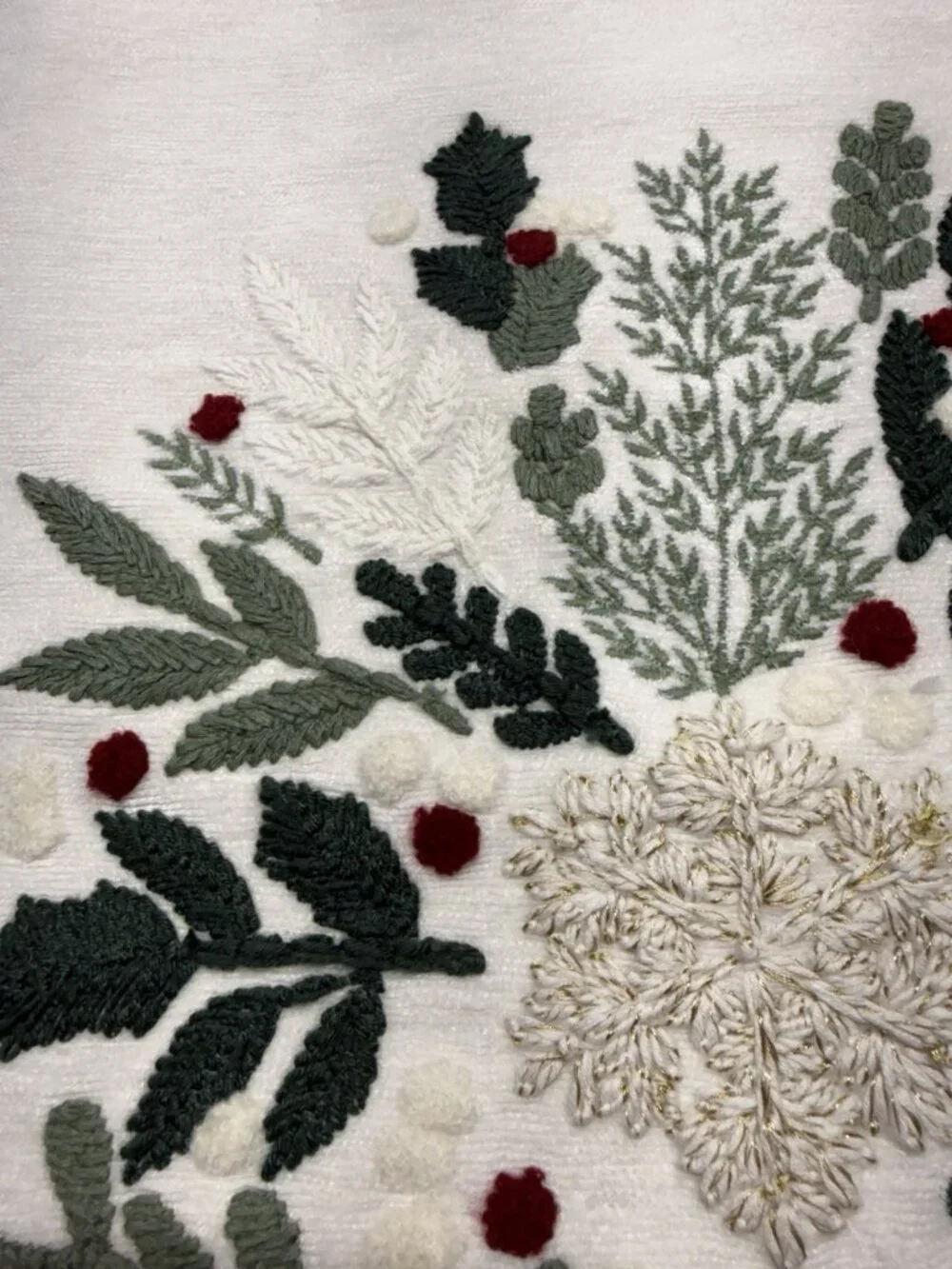 Pottery Barn 22” Embroidered Chenille Christmas Pillow Cover Holly Snowflake